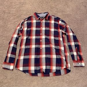 Tommy Hilfiger Classic Fit Button Down